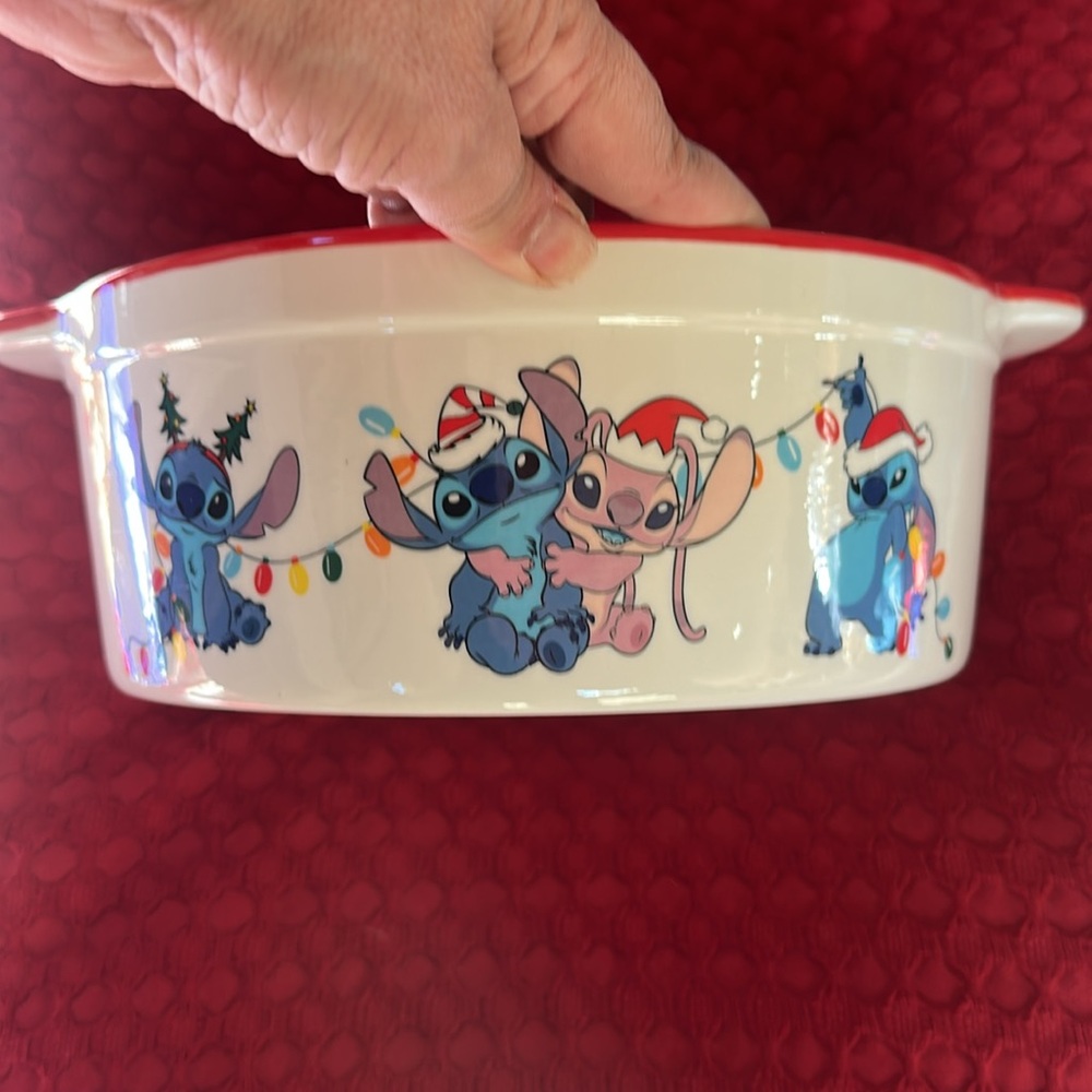 Stitch large covered casserole